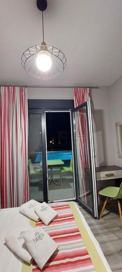 Paramithi Luxury Apartments Nikiti  Zewnętrze zdjęcie