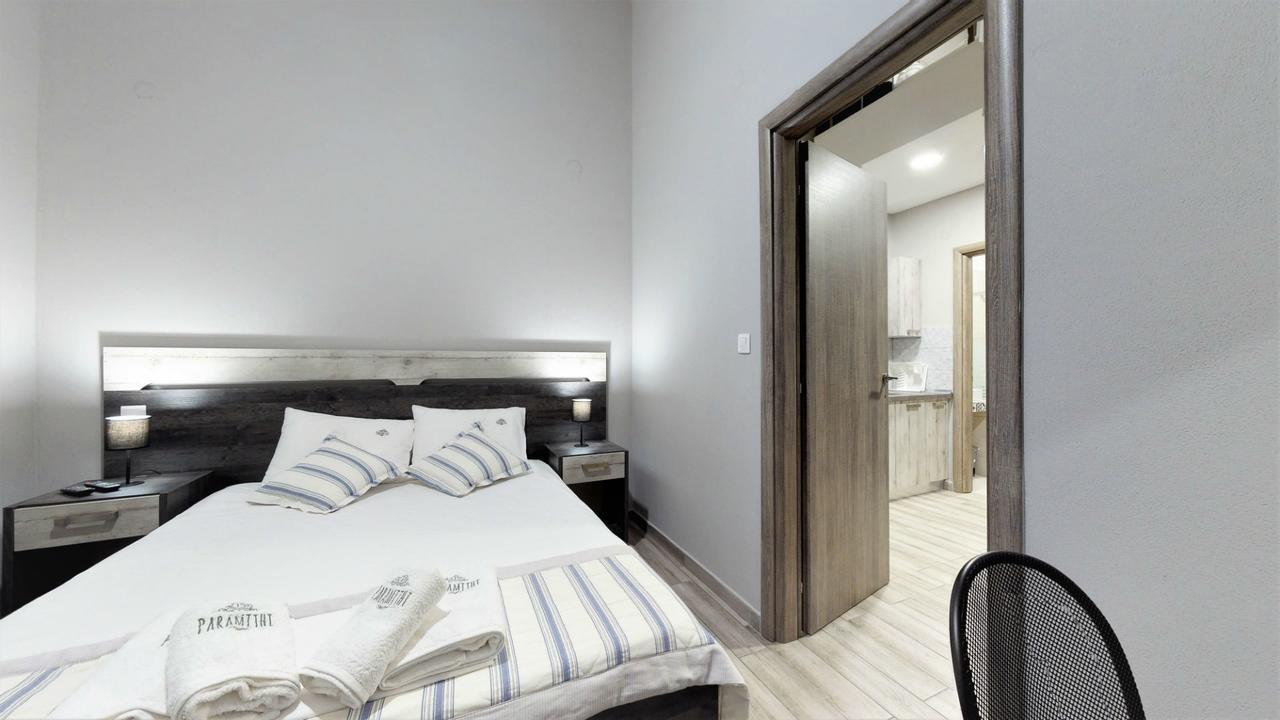 Paramithi Luxury Apartments Nikiti  Zewnętrze zdjęcie