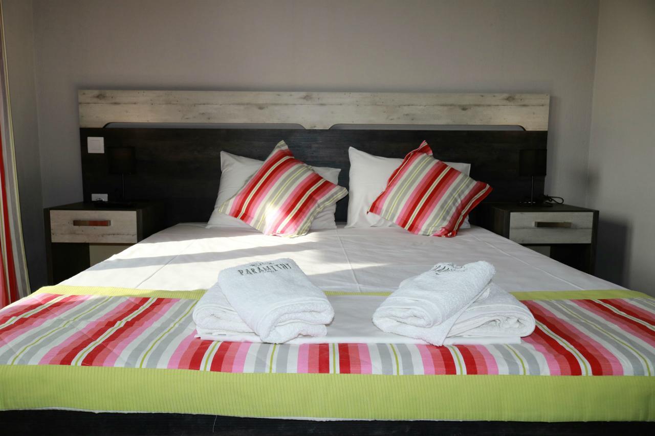 Paramithi Luxury Apartments Nikiti  Zewnętrze zdjęcie