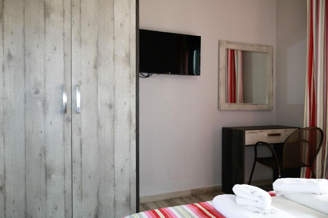 Paramithi Luxury Apartments Nikiti  Zewnętrze zdjęcie