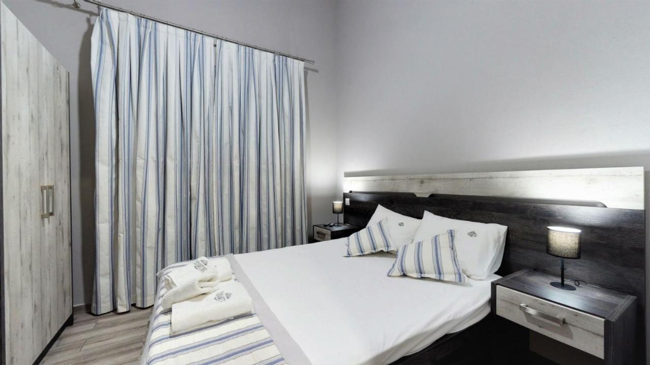 Paramithi Luxury Apartments Nikiti  Zewnętrze zdjęcie